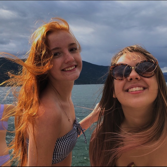 Meet your Posher, Allison - Picture 1 of 1